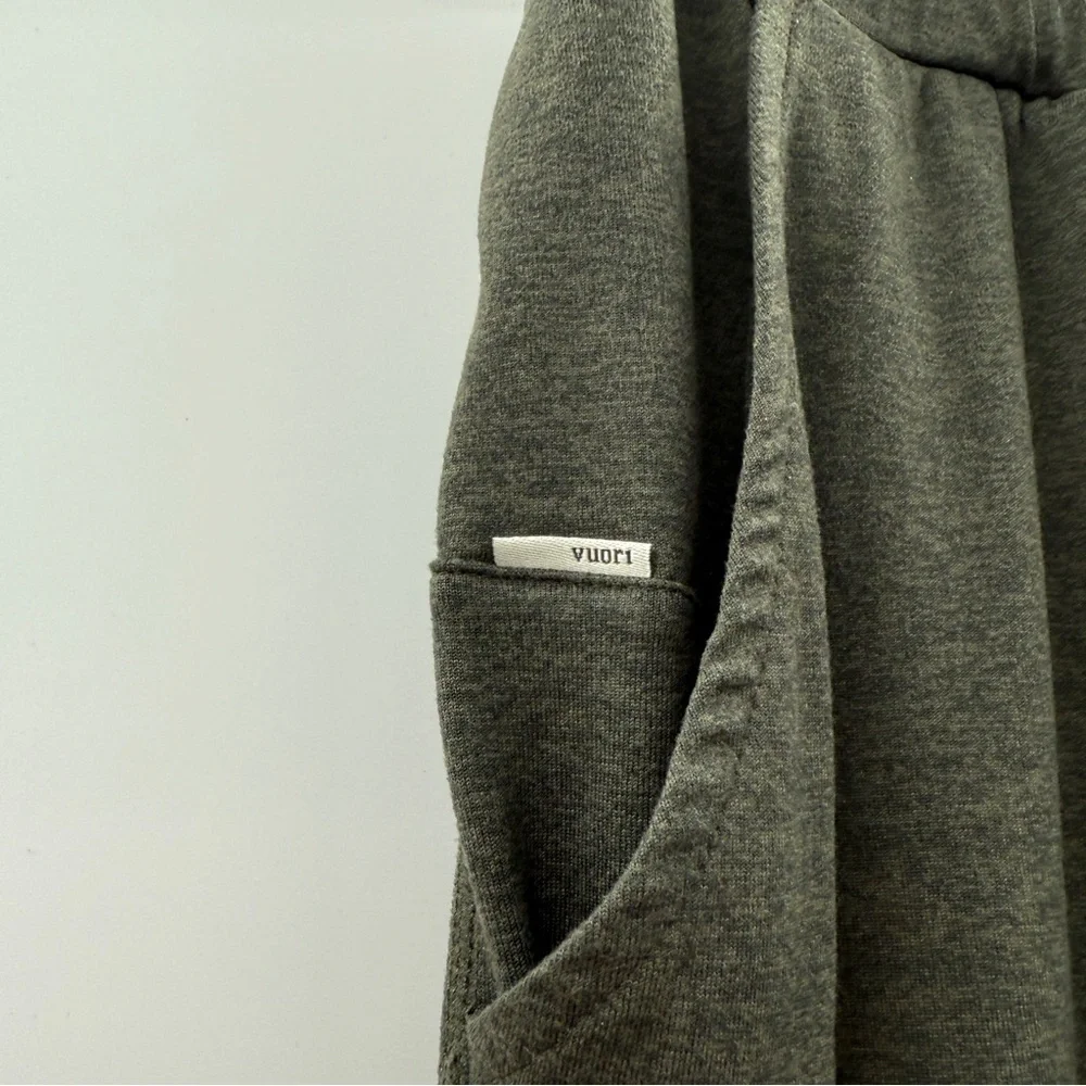 Vuori Ponto Performance Men's DreamKnit Pants in‎ Oregano Heather Sz S